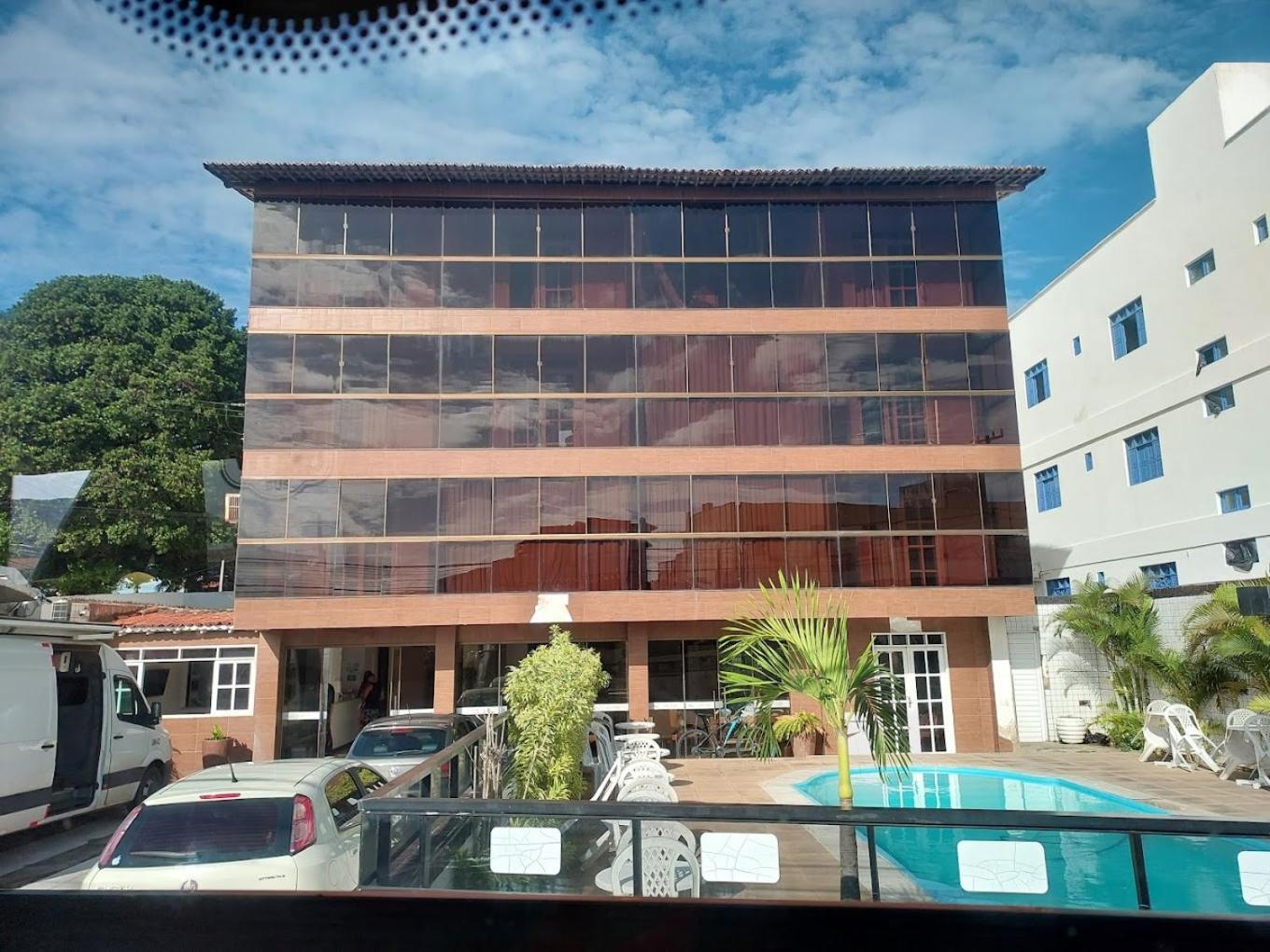 Apartment Mall *